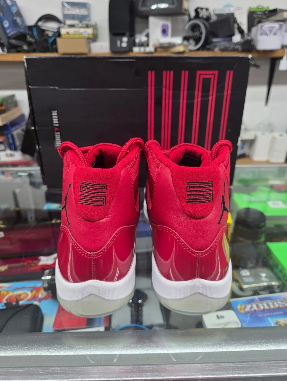 Nike Air Jordan 11 Retro Win Like '96 High Top Red 2017 (378037-623) Size 10